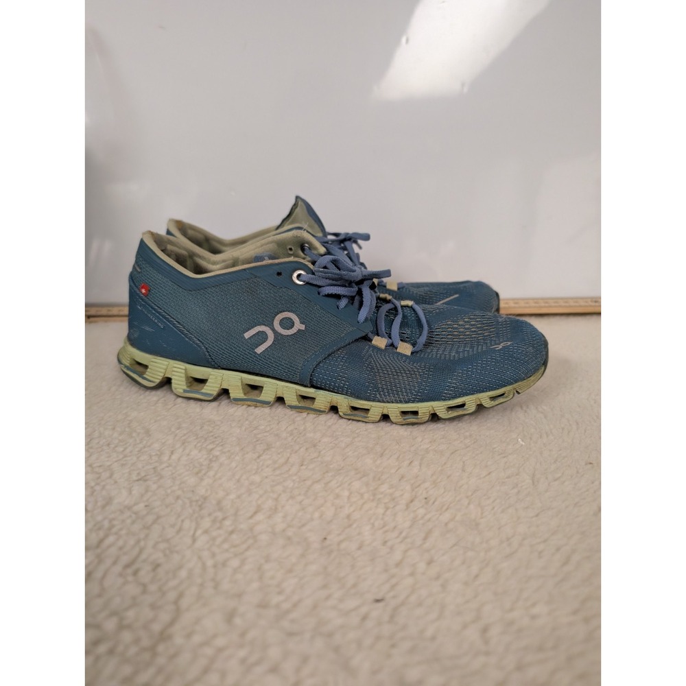On Cloud 5 Women's Running Shoes size 9 As Is Blue Green Sole OC